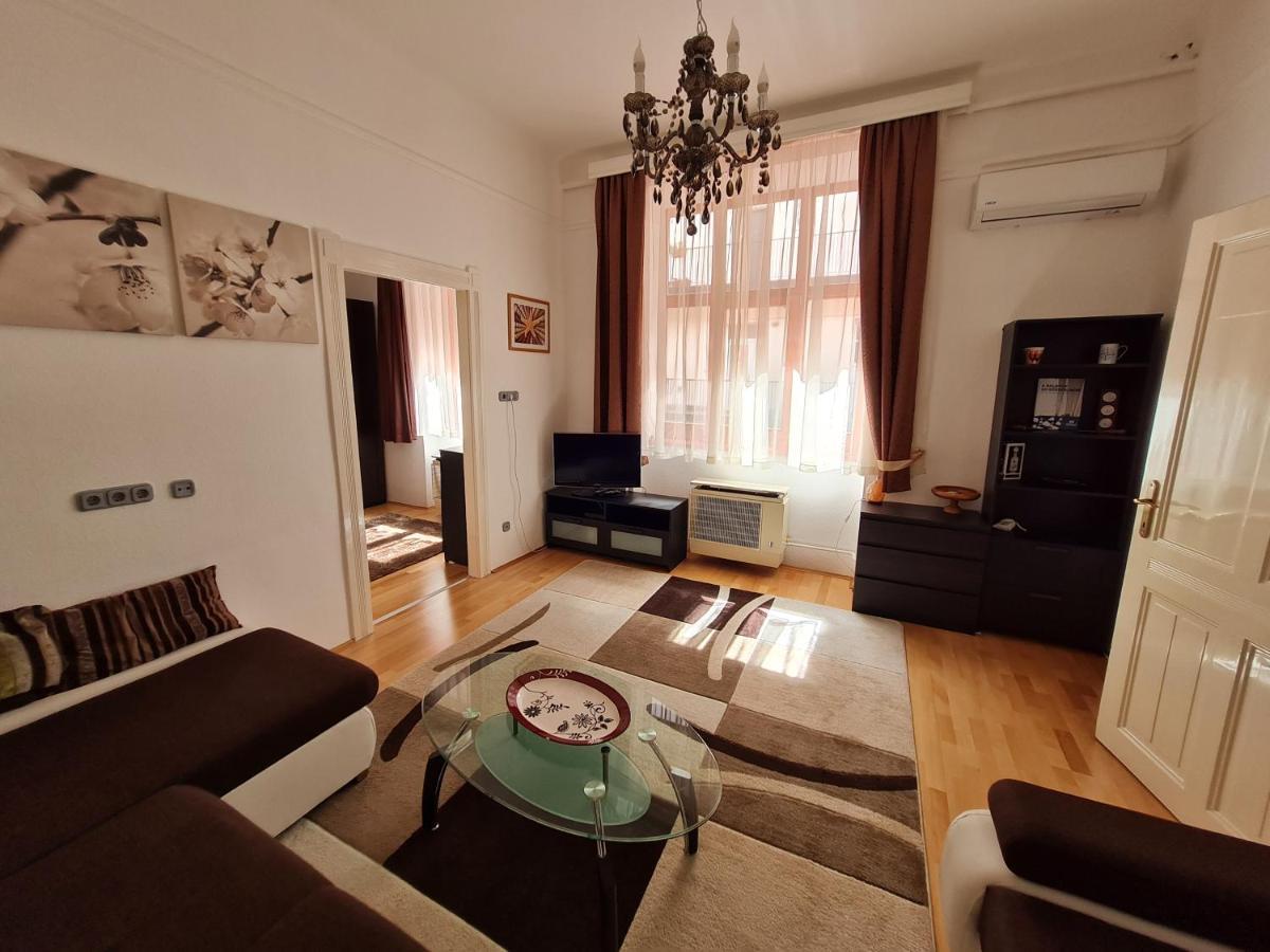 Marble Apartment -Near Buda Castle Budapest Esterno foto