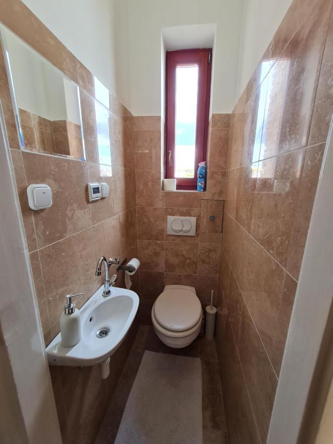 Marble Apartment -Near Buda Castle Budapest Esterno foto
